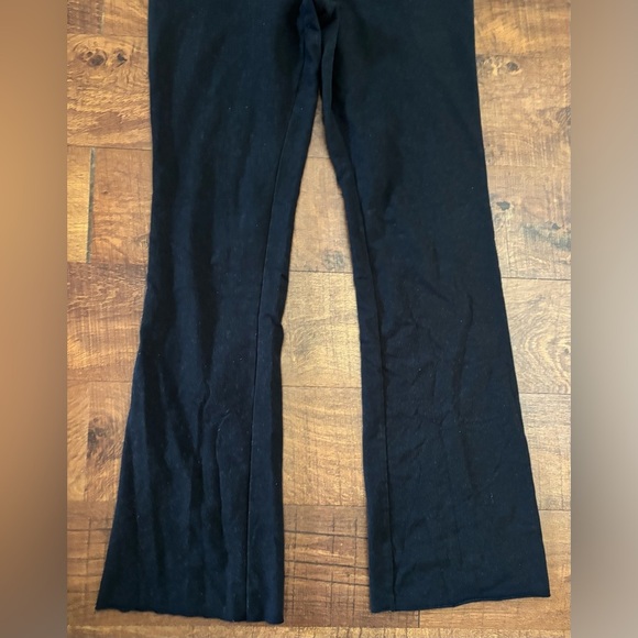 PINK Victoria’s Secret university flare pants Sz Medium - Picture 4 of 7